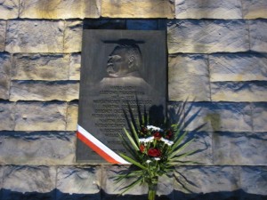 Tablica J. Piłsudskiego - fot. M. Jagielska